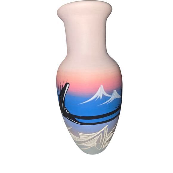 Navajo Etched Vase Dine Southwest‎ signed Approx 7" little wobbly - Picture 2 of 7